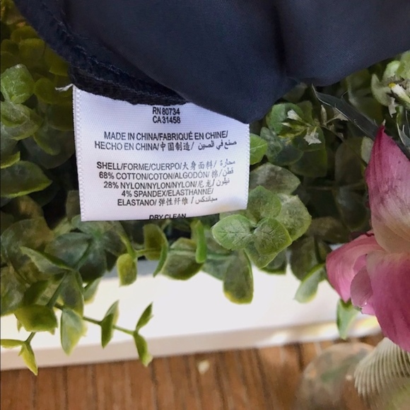 🌟 NWT 🌟 BCBGMaxAxria Top (size xxs) - Picture 5 of 5